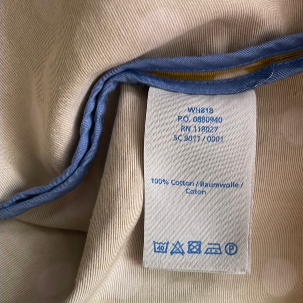 Boden 100% cotton heavy weight button down dress with pockets. - Picture 4 of 5